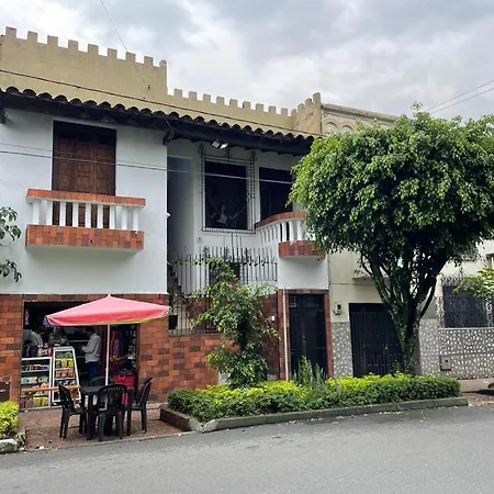 Ayenda Sarayu House Hotel